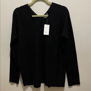 Vince Black Cashmere V-Neck Sweater Size Medium